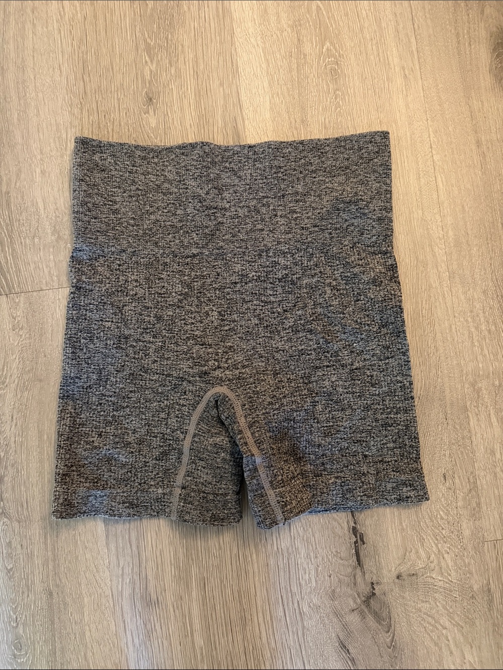 Colsie Heather Gray Seamless High-Rise Bike Shorts